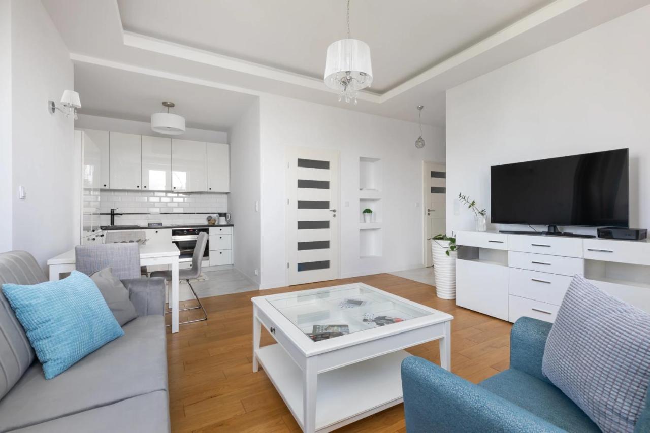 Przestronny Apartament Z Widokiem Na Miasto W Warszawie Warszawa Zewnętrze zdjęcie